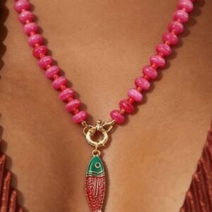 Collar con colgante de pez