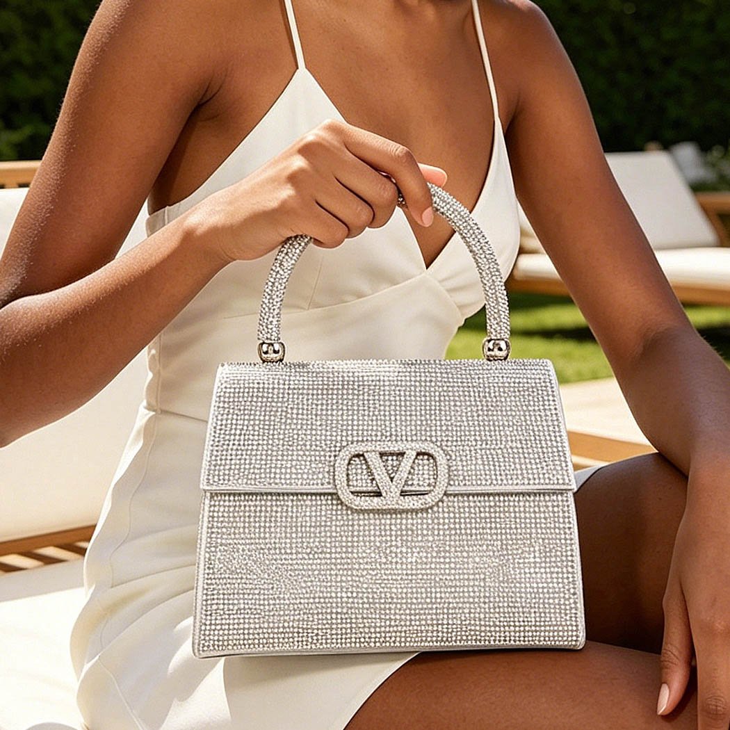 Bolso Elegante Adornado con Piedras