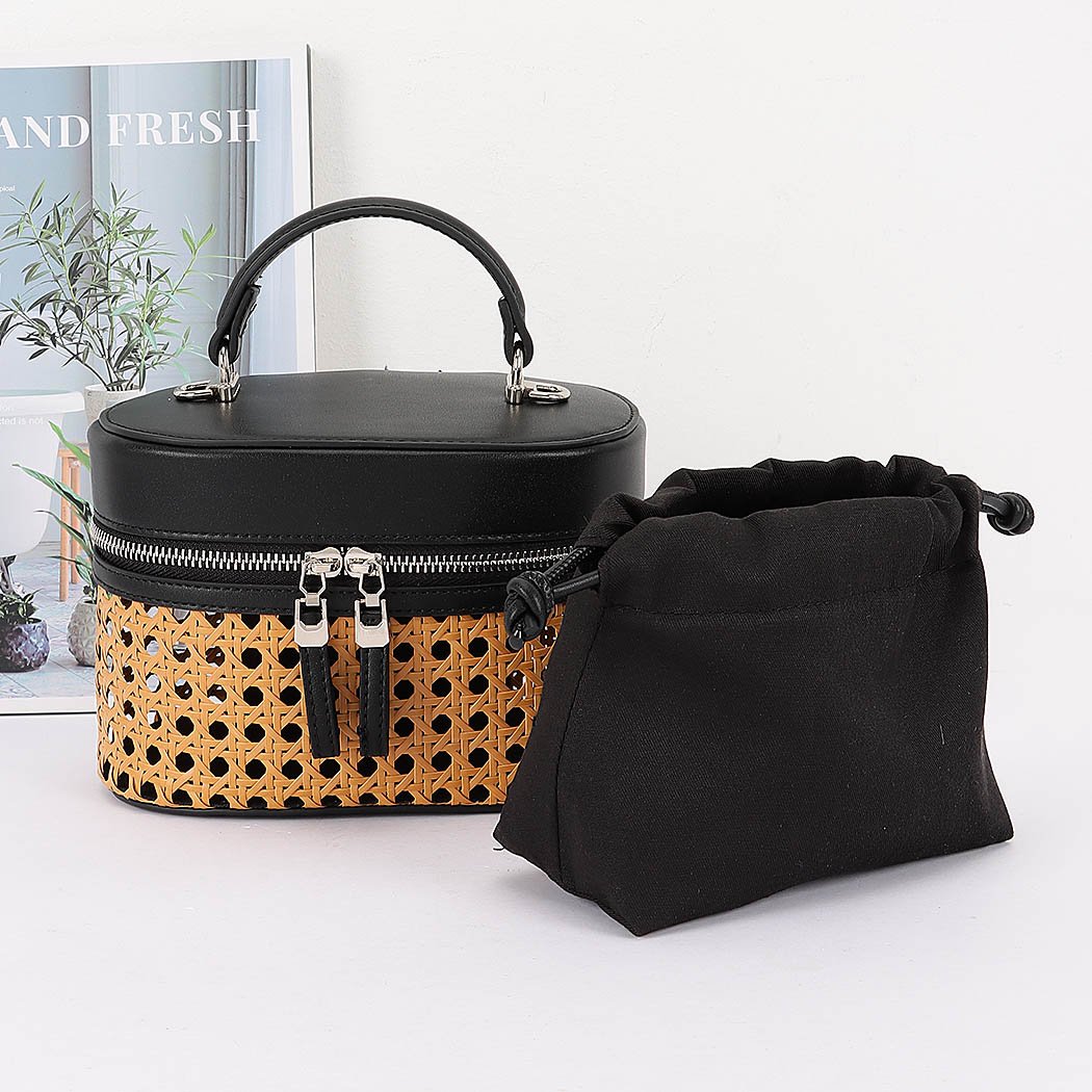 Cartera L P de Moda - Imagen 2