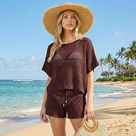 Conjunto crochet con borde festoneado.