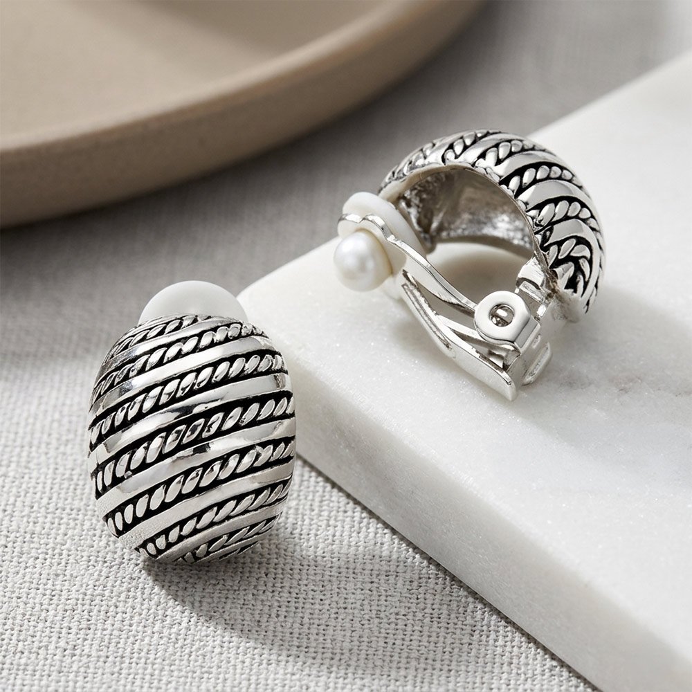 Pendientes metal repujado - Imagen 3