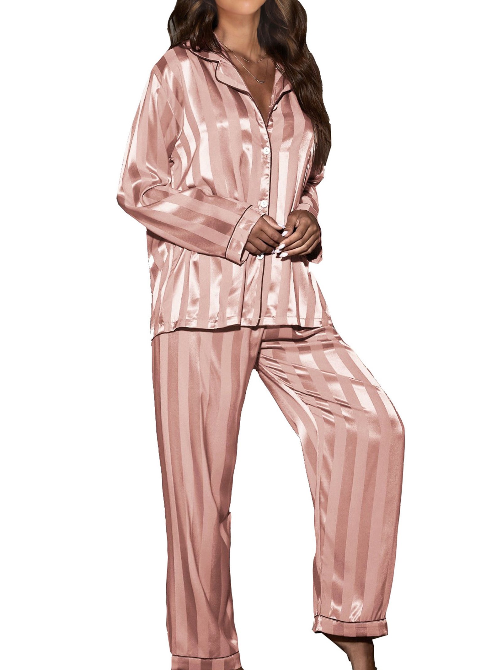 Conjunto de pijamas con botones