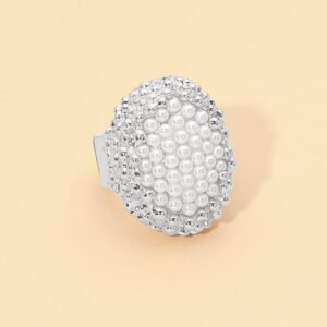 Anillo elástico ovalado con pave perlas