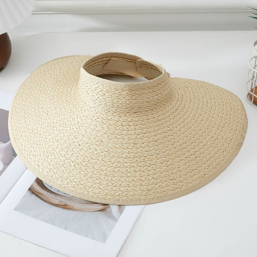 Sombrero de paja tejido