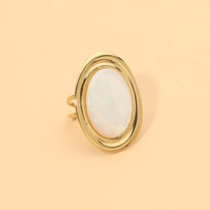 Anillo ovalado nácar
