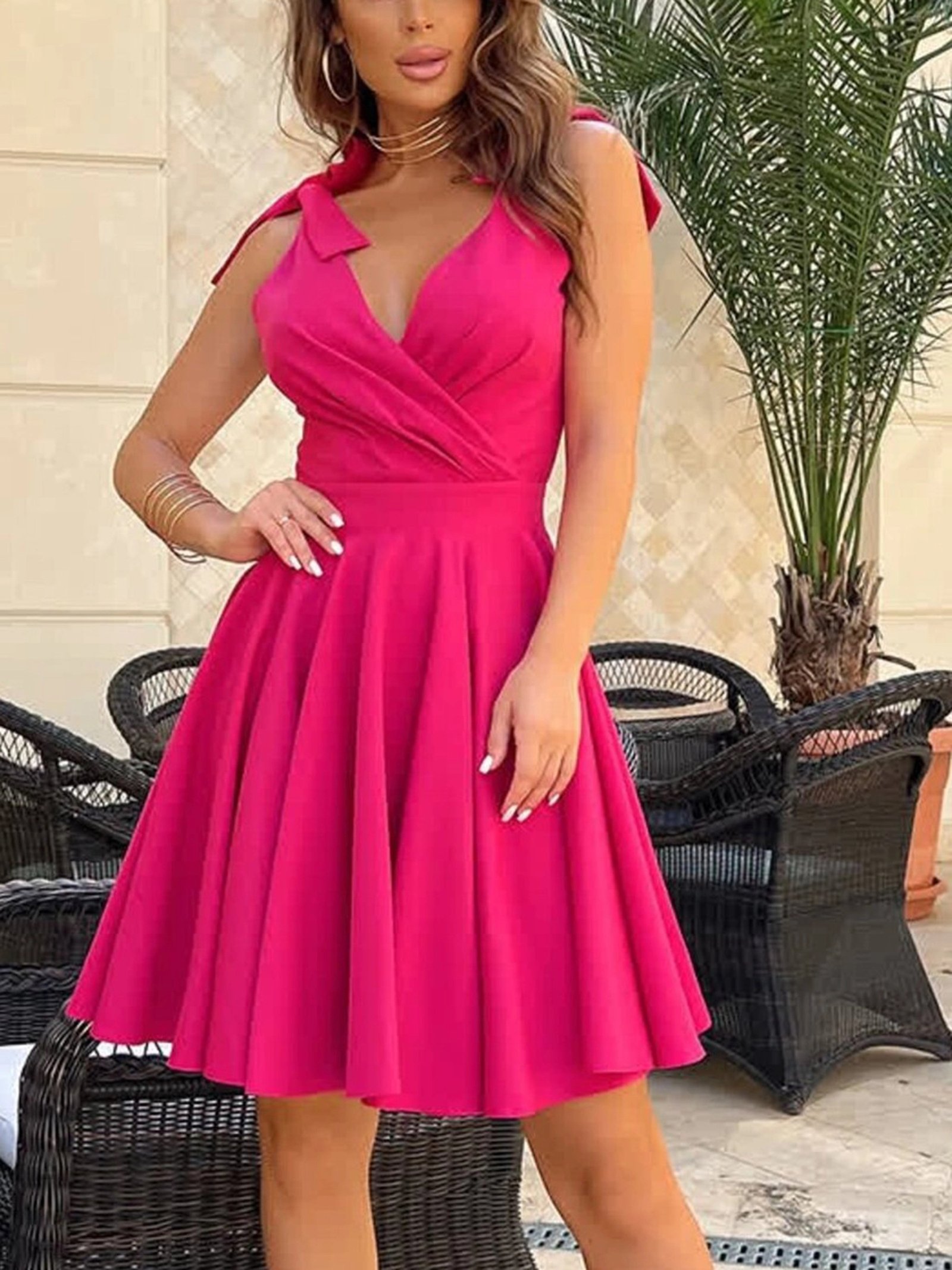 Vestido liso de cintura alta cuello en V - Imagen 2