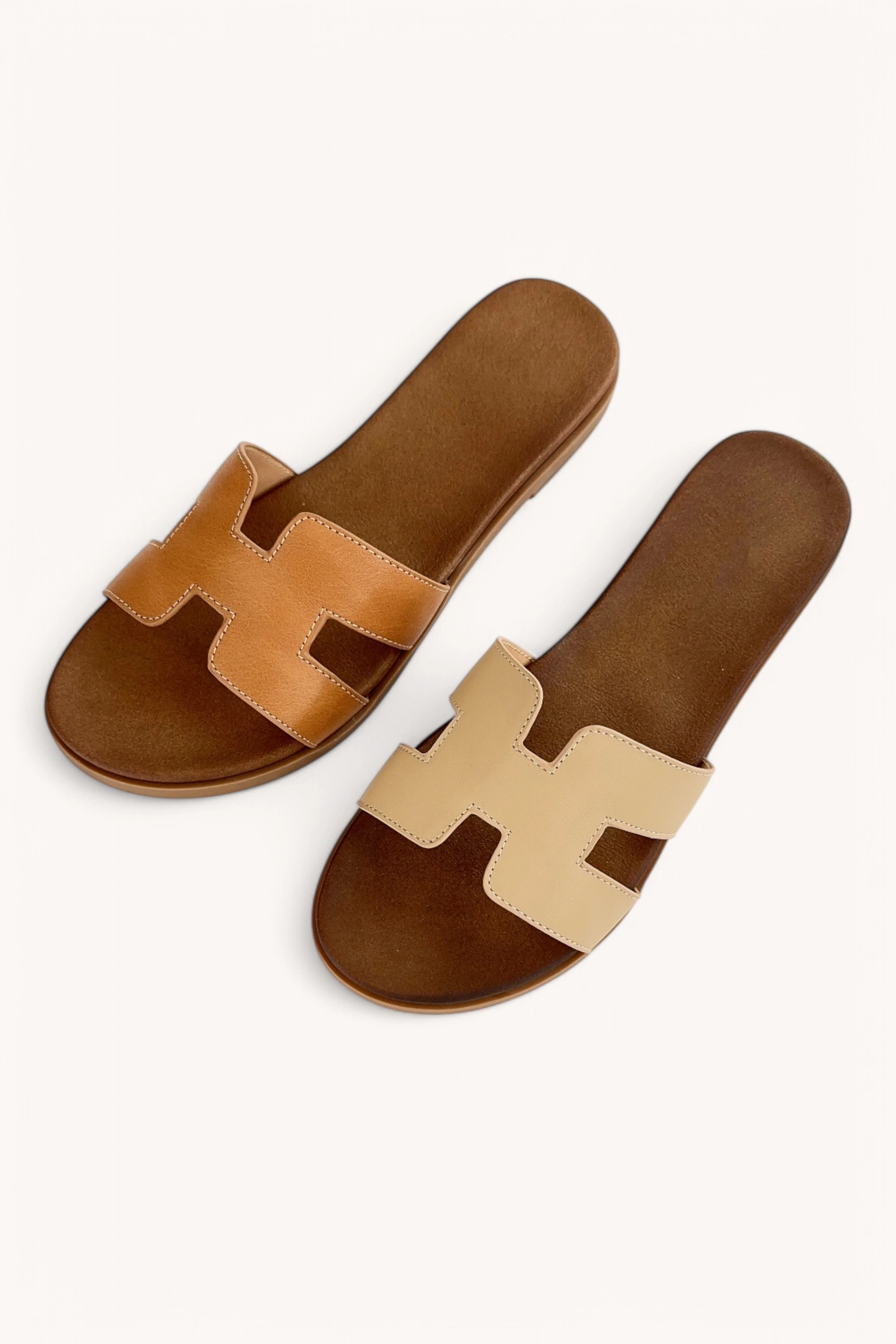 Sandalias tipo slip-on con diseño - Imagen 3