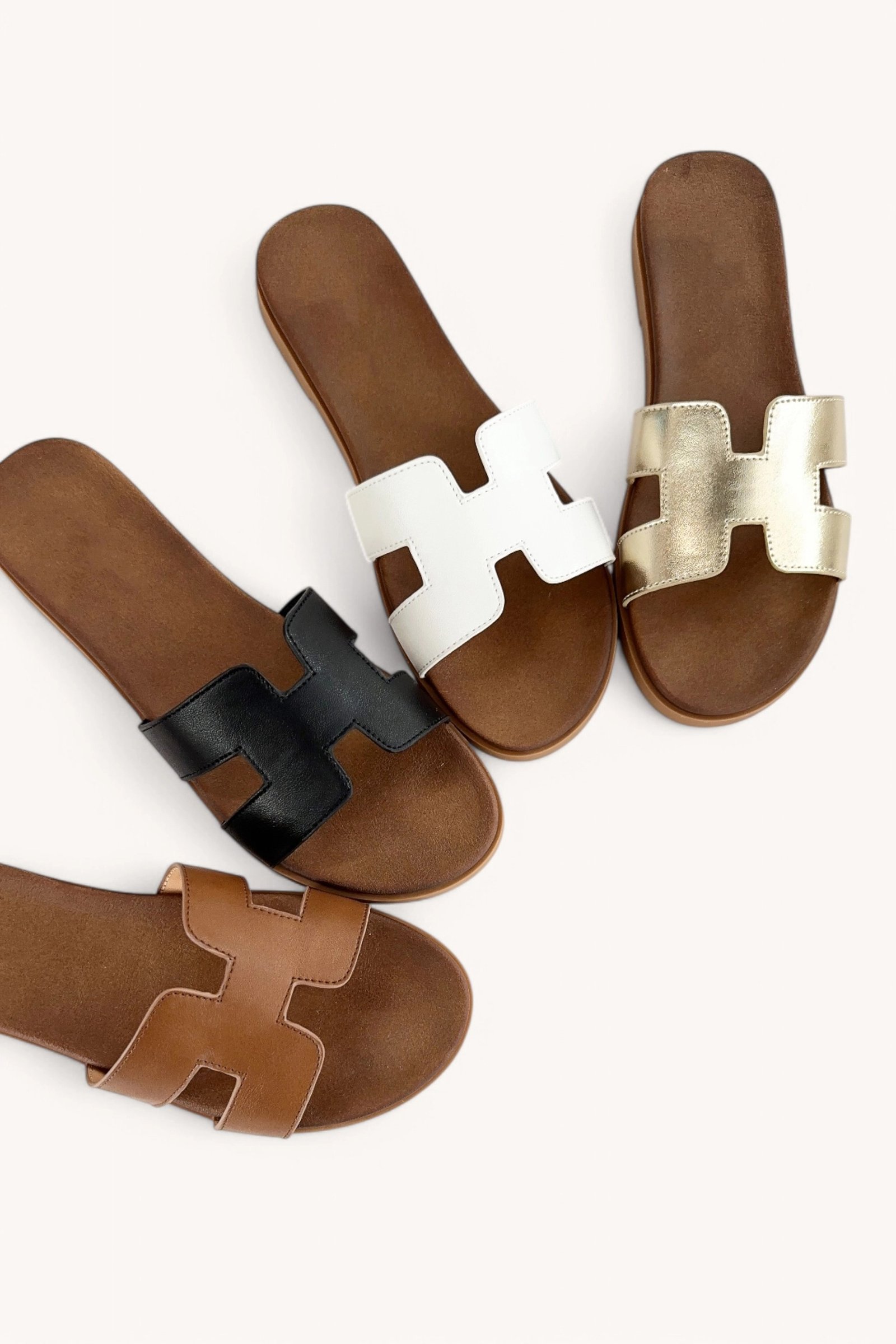 Sandalias tipo slip-on con diseño - Imagen 2