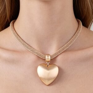 Collar  corazón mate