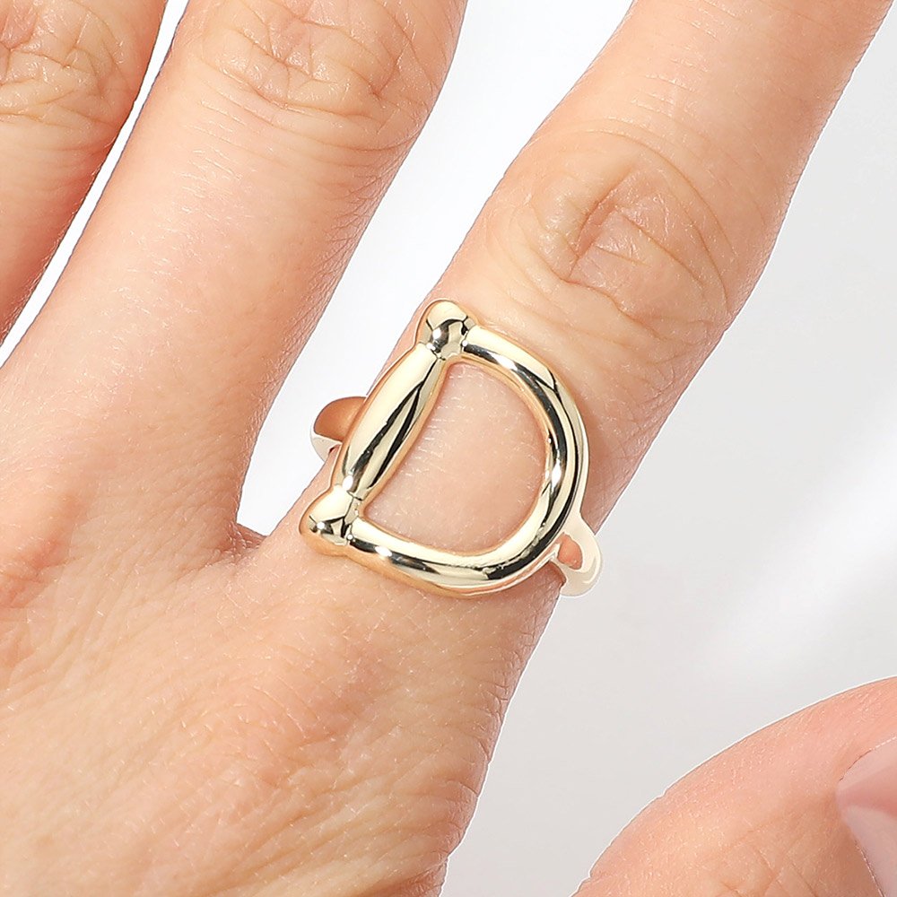 Anillo minimalista