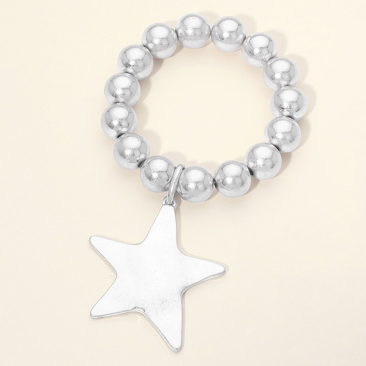 Pulsera con dije estrella - Imagen 2