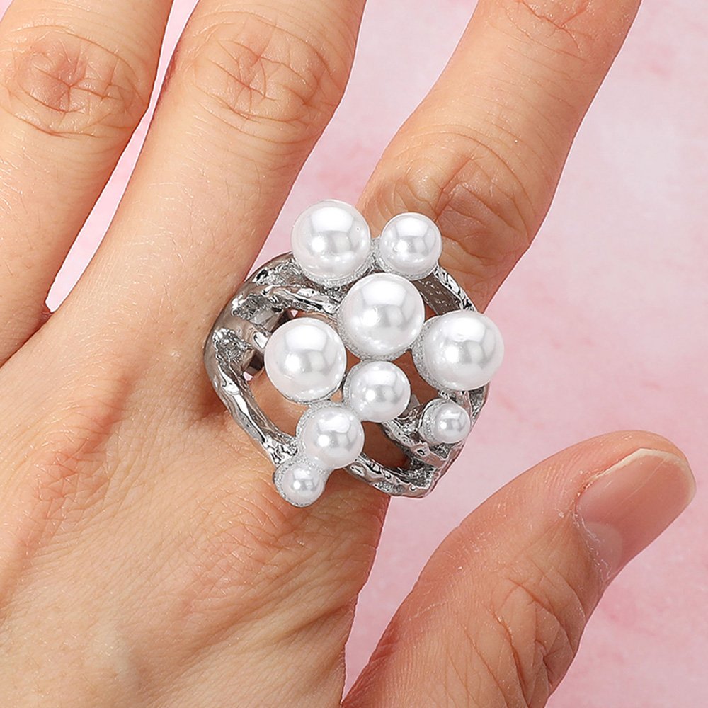 Anillo elástico adornado con perlas - Imagen 2