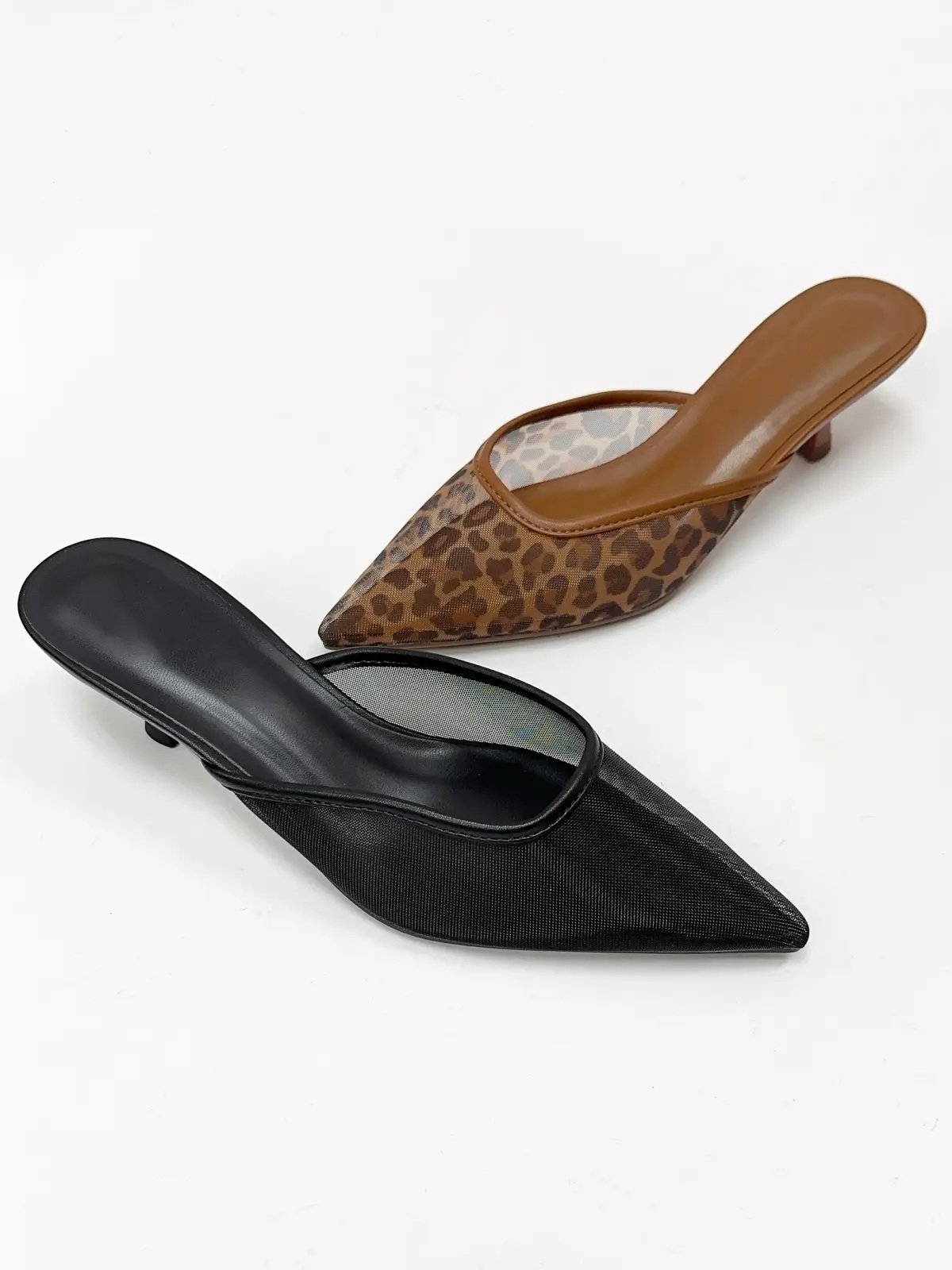 Zapato con tacón punta puntiaguda - Imagen 2
