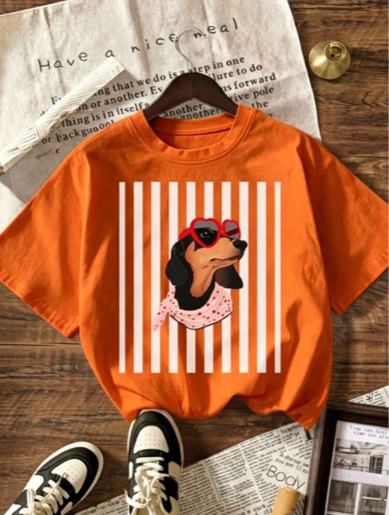 Franelas con estampado de perro salchicha