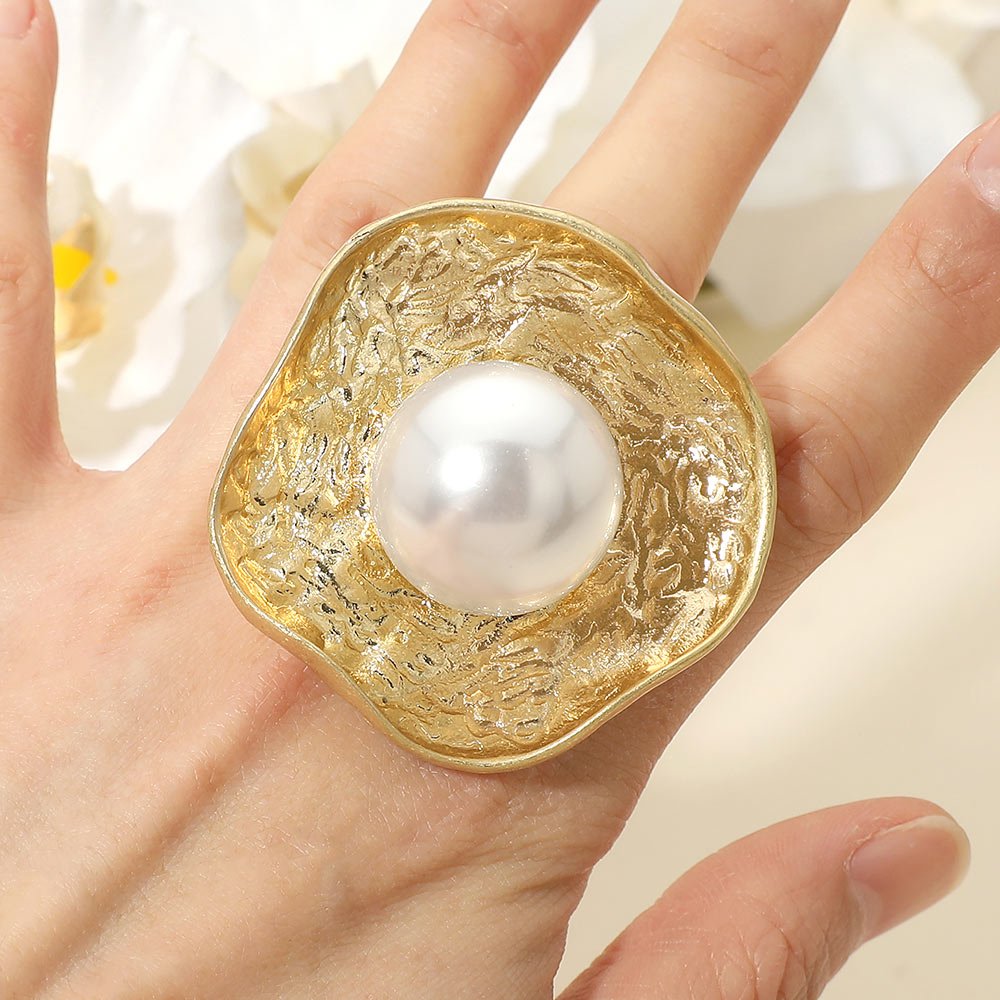 Anillo perlas extragrandes.