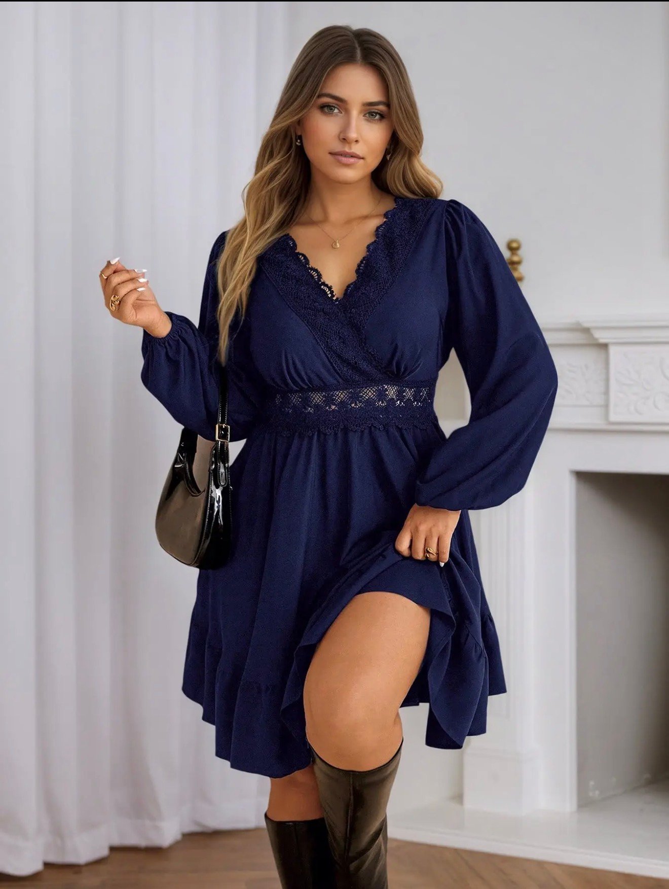 Vestido mini evasé escote V - Imagen 2