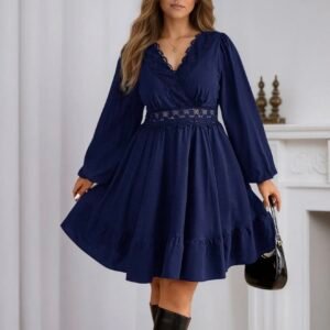 Vestido mini evasé escote V